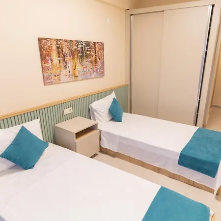 Levant Hotel&aparts Hotell